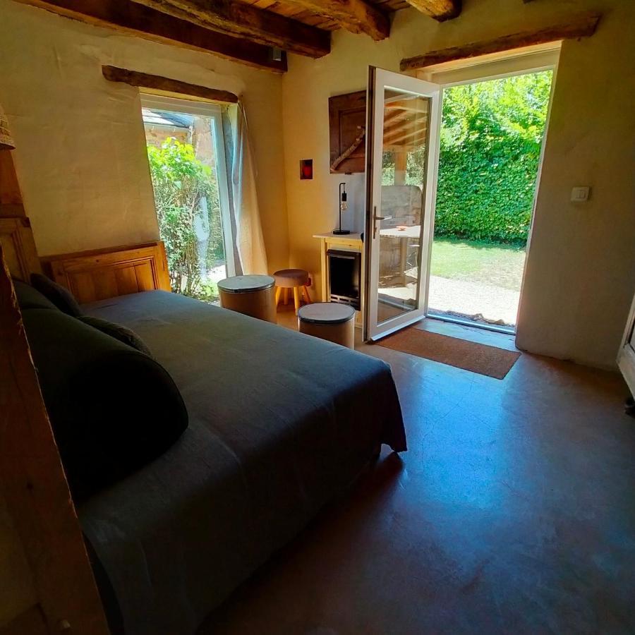 Suites De Campagne Les Eydieux, Petits Dejeuners Inclus Saint-Angel  Kültér fotó