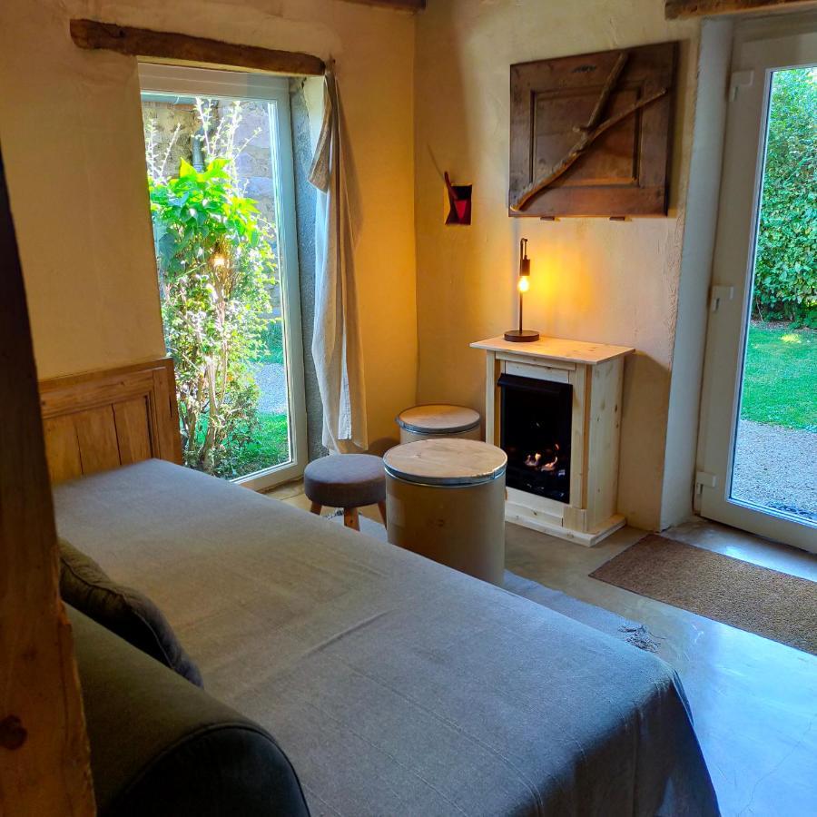 Suites De Campagne Les Eydieux, Petits Dejeuners Inclus Saint-Angel  Kültér fotó